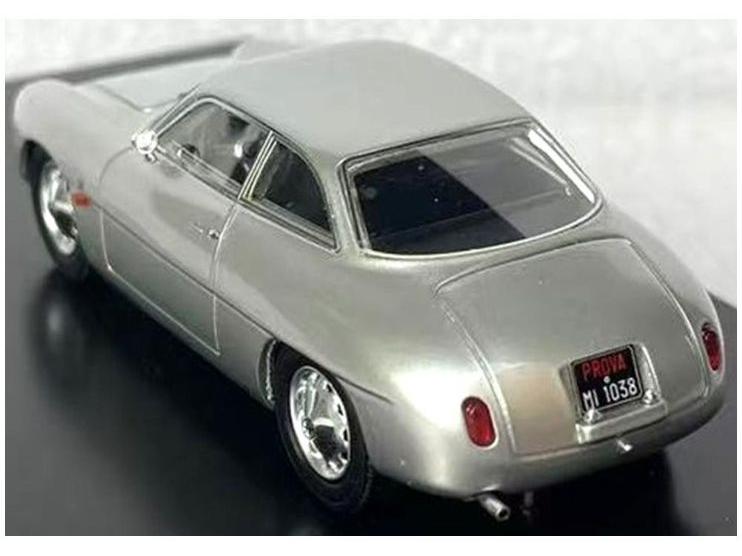 Alfa Romeo Giulietta SZ Silver 1961 1:43 Scale Matrix Resin Model Car-Matrix-Diecast Model Centre