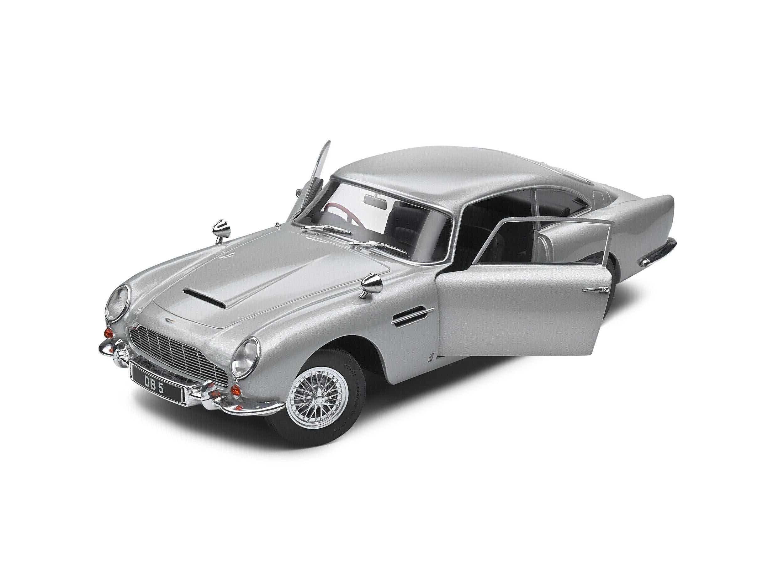 Aston Martin DB5 1964 Silver Birch 1:18 Scale Solido Diecast Model