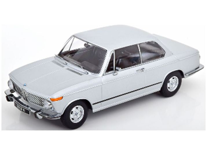 BMW 1602 (1 Series) 1971 silver 1:18 Scale Model Car