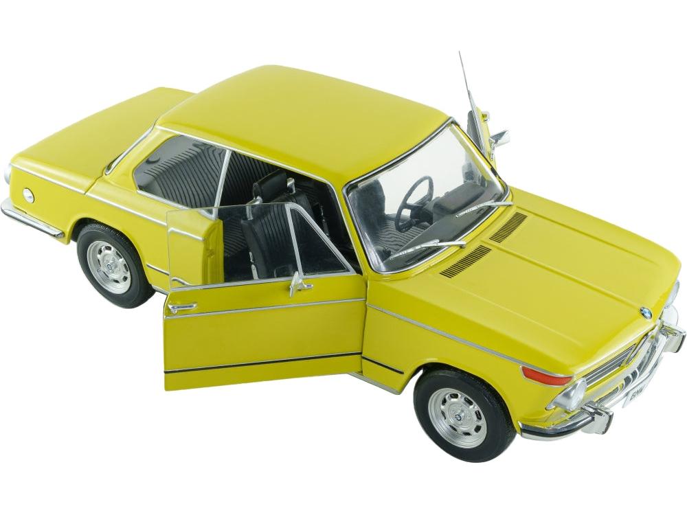 BMW 1602 Gulf Yellow 1973 1:18 Scale Diecast Car – Solido-Solido-Diecast Model Centre