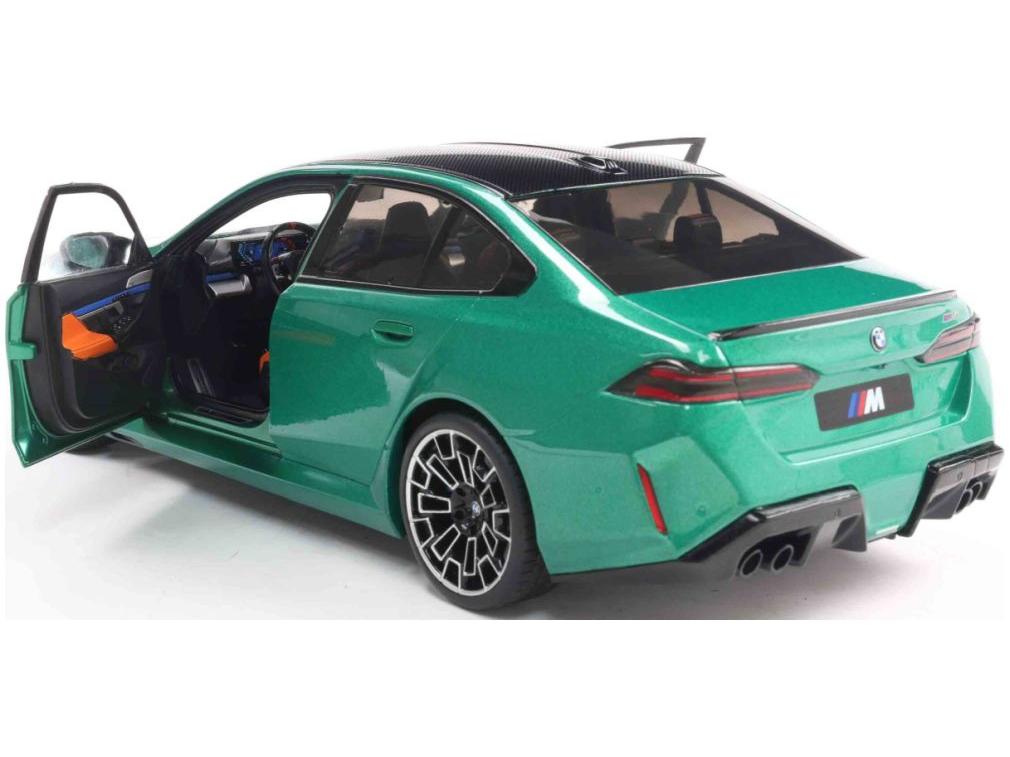 BMW M5 M Isle of Man Green Metallic 2025 1:18 Scale Solido Diecast Model Car-Solido-Diecast Model Centre