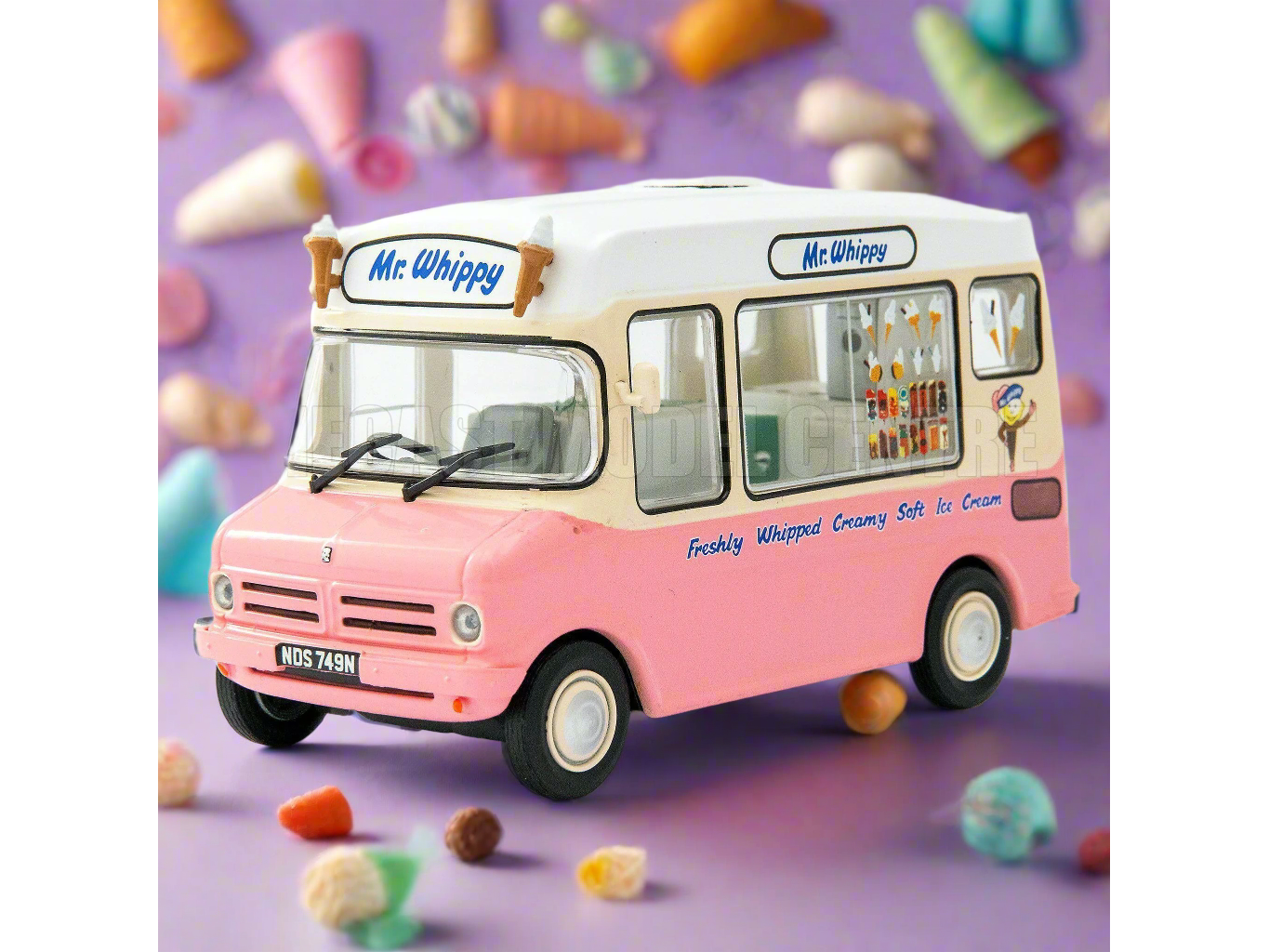 Bedford CF Ice Cream Van Mr Whippy 1:43 Scale Model
