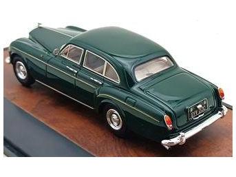Bentley SIII Continental Flying Spur by Mulliner Green 1965 - 120pcs Ltd 1:43 Scale Matrix Resin Model Car-Matrix-Diecast Model Centre