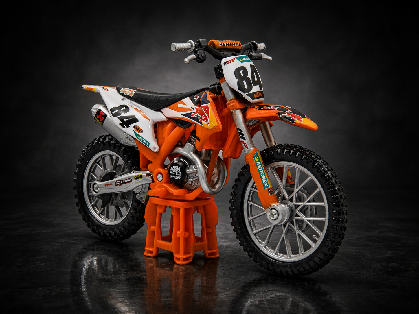 KTM 450 SX-F Factory Ed 1:18 Motorcycle Model Bburago 51081