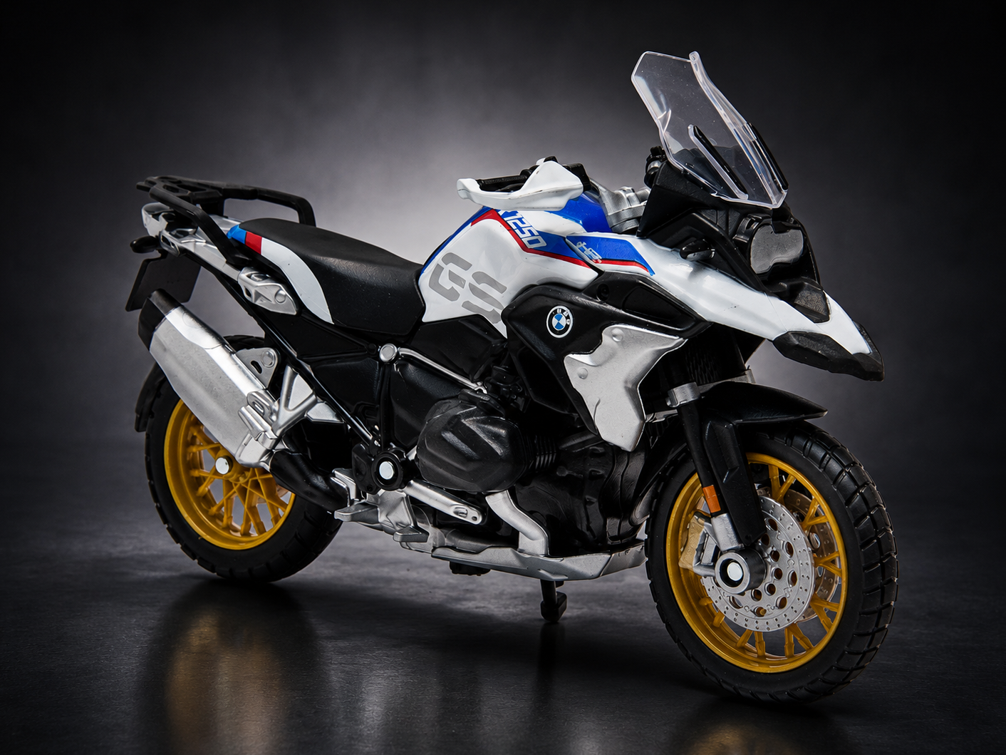 BMW R 1250 GS 2020 weiß Maßstab 1:18 Motorradmodell
