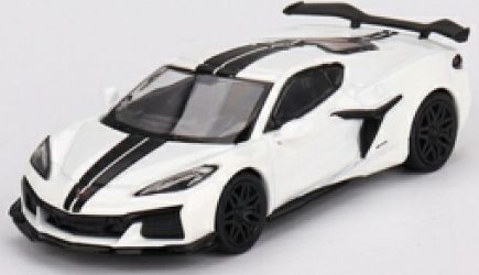 Chevrolet Corvette Z06 2023 Arctic White (RHD) 1:64 Scale MINI GT Diecast Model-MINI GT-Diecast Model Centre