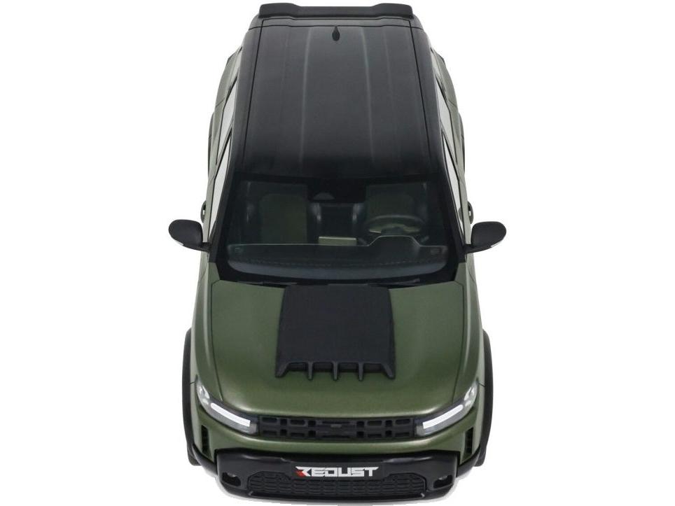 Dacia Duster Redust Sport 4x2 Hybrid Green 2025 1:18 Scale Resin Car – OttOmobile-OttOmobile-Diecast Model Centre