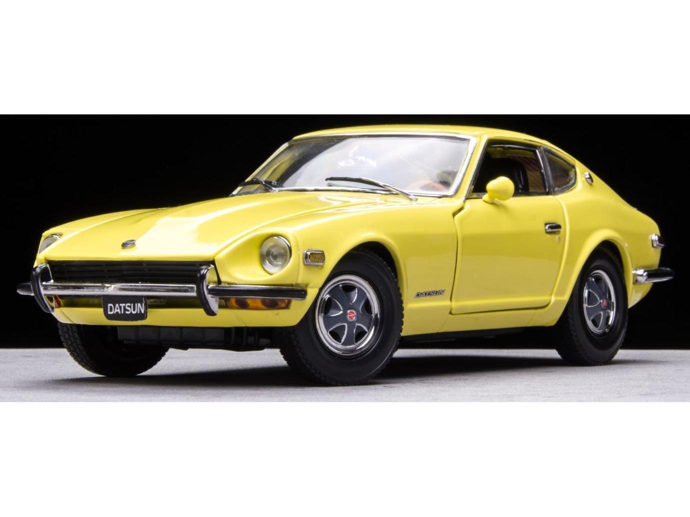 Datsun 240Z Yellow 1972 1:18 Scale Sun Star Diecast Model Car-Sun Star-Diecast Model Centre