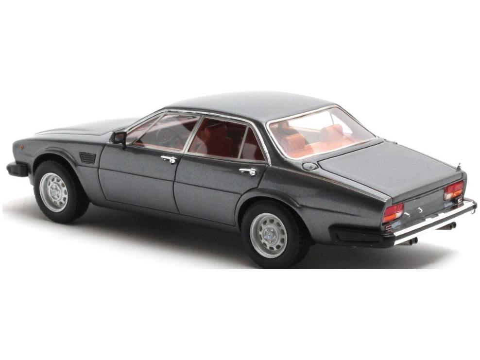 De Tomaso Deauville S2 Grey Metallic 1978-1985 1:43 Scale Matrix Resin Model Car-Matrix-Diecast Model Centre