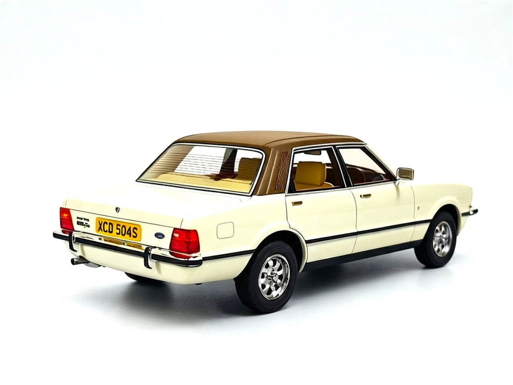 Ford Cortina Mk4 Diamond White RHD UK Special 100pcs Limited Edition 1:18 Scale Resin Car – Cult-Cult-Diecast Model Centre