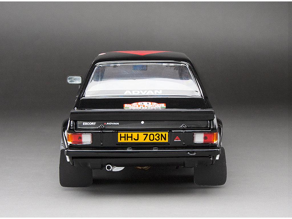 Ford Escort RS1800 #31 Shinozuka Harris Rallye de Portugal Vinho do Porto 1981 1:18 Scale Sun Star Diecast Model