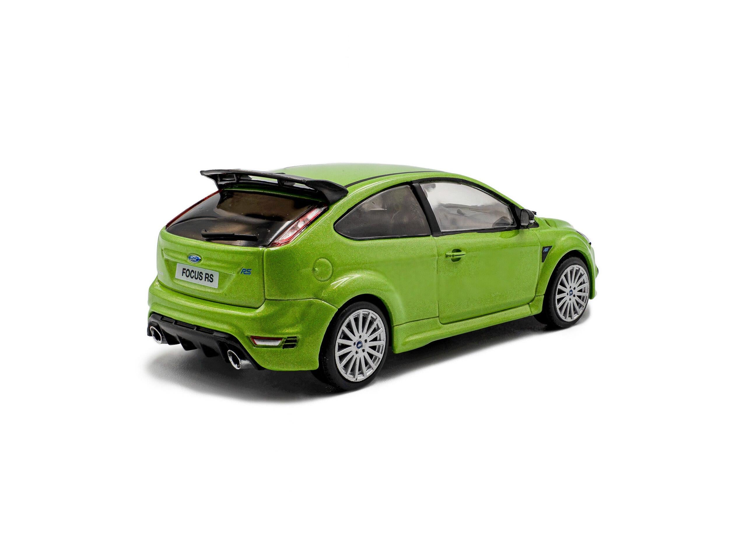Ford Focus Mk2 RS 2010 Ultimate Green- 1:43 Scale Model Car