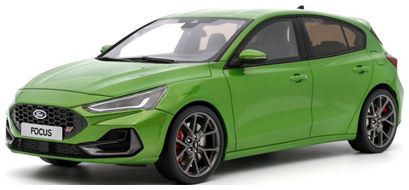 Ford Focus Mk5 ST Phase 2 2022 Green 1:18 Scale OttOmobile Resin Model-OttOmobile-Diecast Model Centre