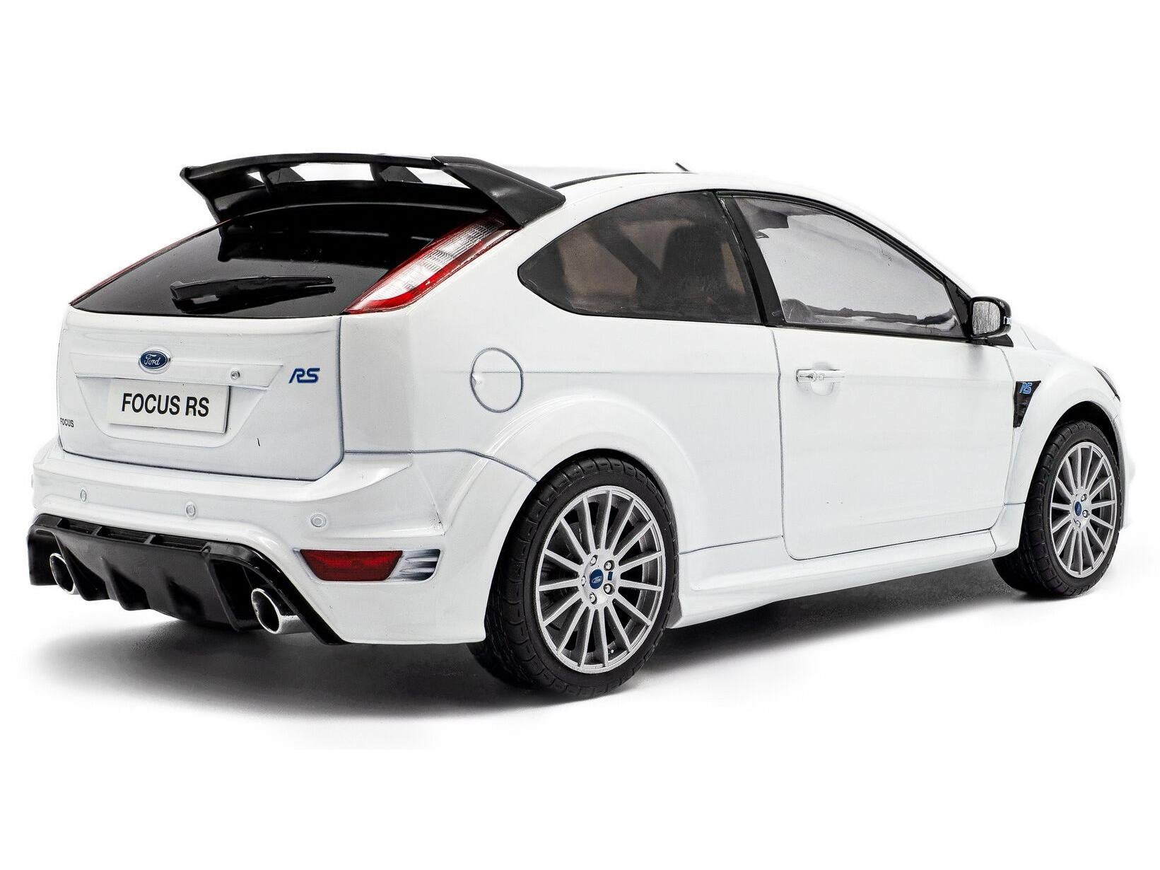 Ford Focus RS Mk2 2009 Frozen White Metallic 1:18 Scale Solido Diecast Model-Solido-Diecast Model Centre