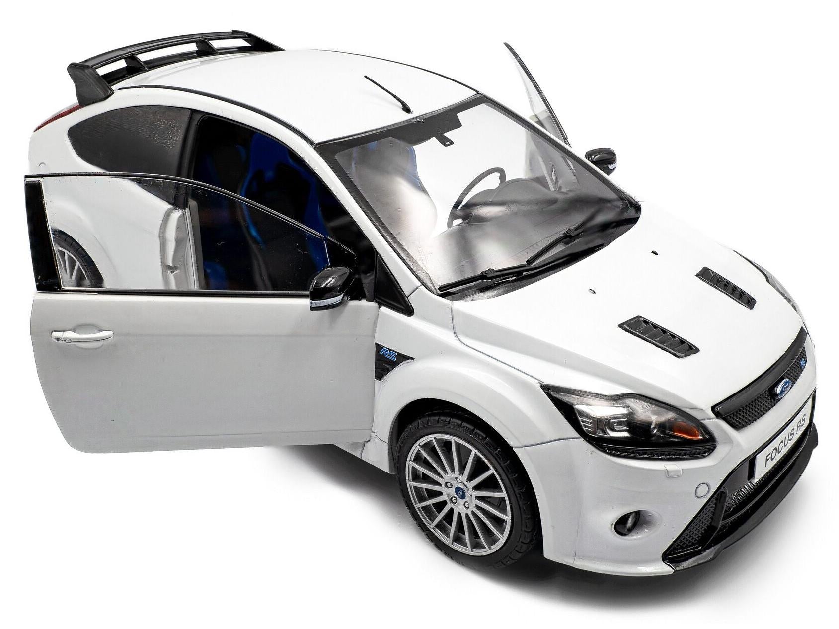 Ford Focus RS Mk2 2009 Frozen White Metallic 1:18 Scale Solido Diecast Model-Solido-Diecast Model Centre