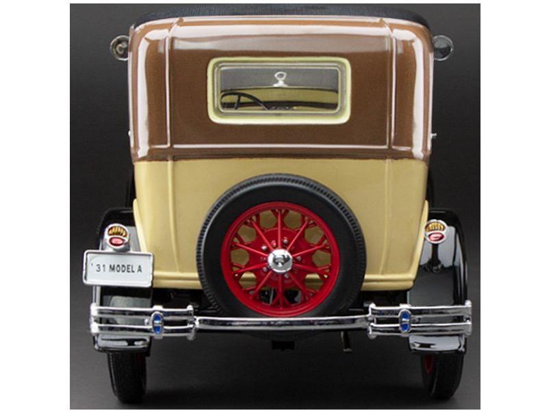 Ford Model A Tudor Bronson Yellow 1931 1:18 Scale Sun Star Diecast Model Car-Sun Star-Diecast Model Centre