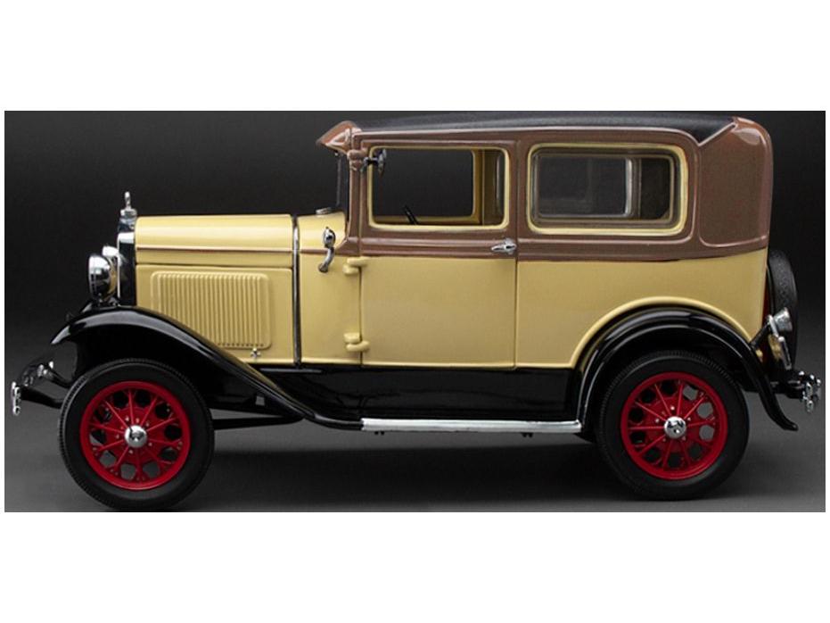 Ford Model A Tudor Bronson Yellow 1931 1:18 Scale Sun Star Diecast Model-Sun Star-Diecast Model Centre