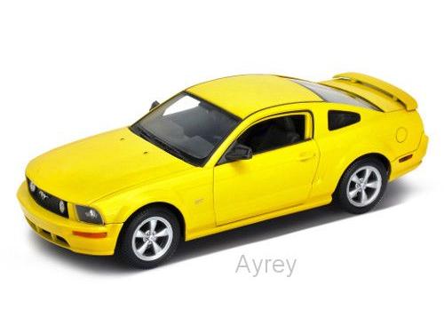 Ford Mustang GT 2005 Yellow 1:24 Scale Welly Diecast Model-Welly-Diecast Model Centre