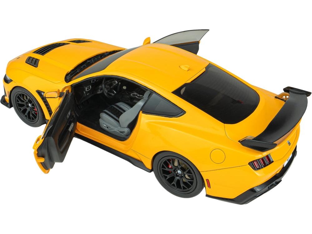 Ford Shelby Mustang Super Snake Orange 2025 1:18 Scale Diecast Car – Solido-Solido-Diecast Model Centre