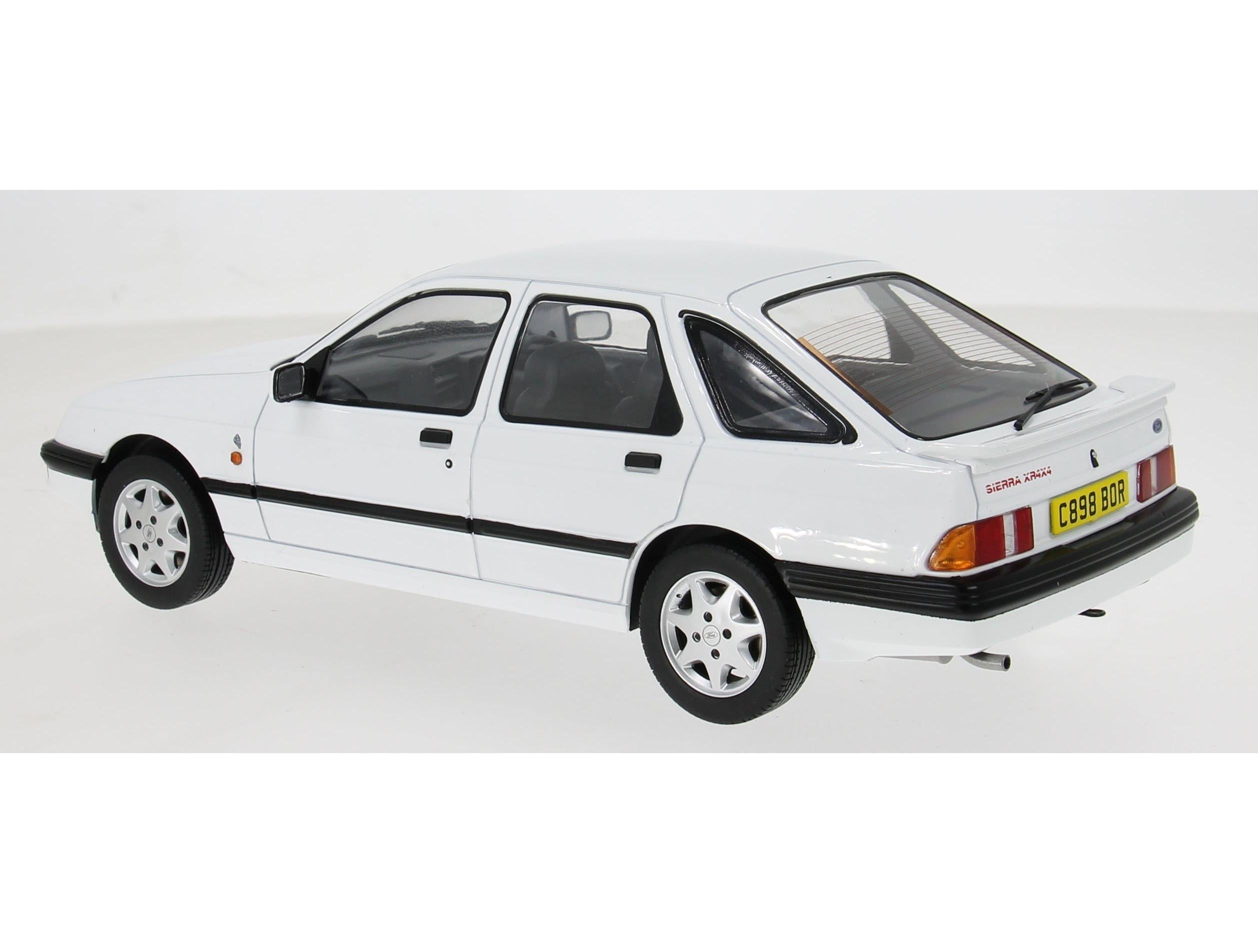 Ford Sierra XR 4x4 White RHD 1984 - UK Special 500pcs Limited edition 1:18 Scale Diecast Model Car – Model Car Group-Model Car Group-Diecast Model Centre