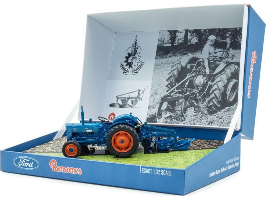 Fordson Super Dexta Tractor w/Ransomes Plough TS 54A 1:32 Scale Universal Hobbies Diecast Model-Universal Hobbies-Diecast Model Centre