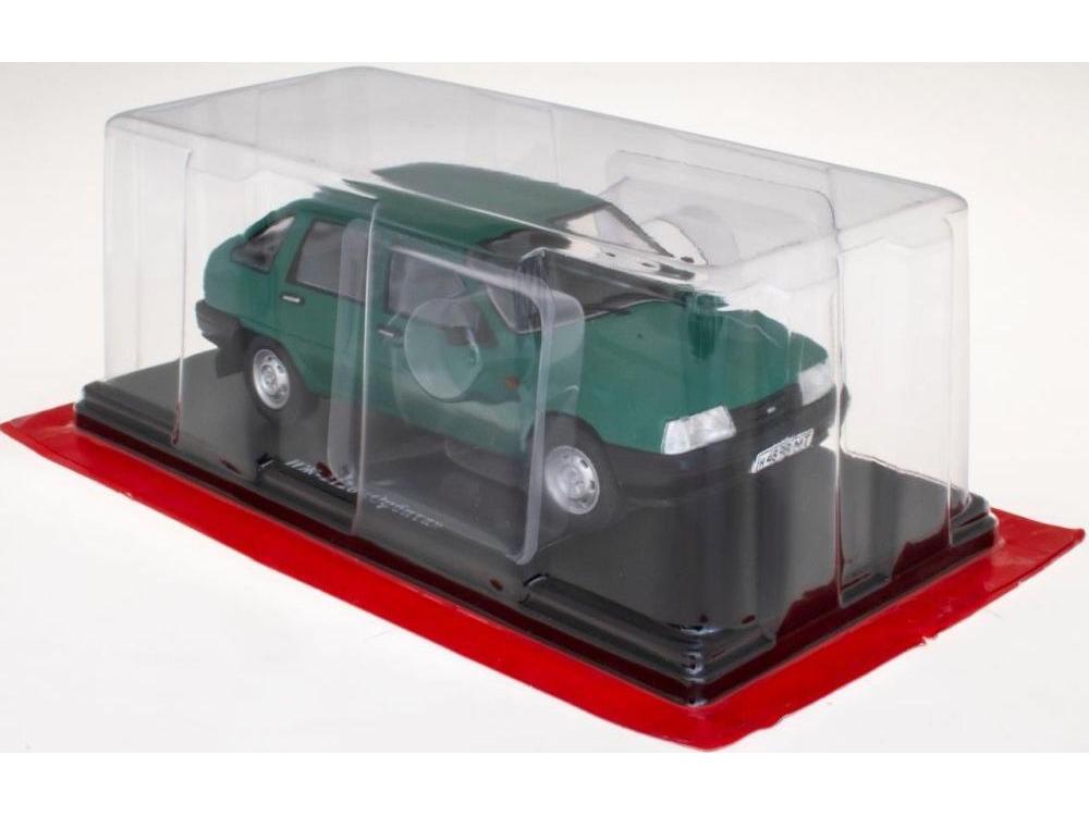 IZh 2126 OrbitaGreen 1:24 Scale Unbranded Diecast Model Car-Unbranded-Diecast Model Centre