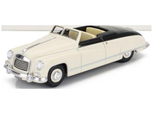Isotta Fraschini 8C Light White/Black Monterosa Boneschi Cabriolet Open 1948 1:43 Scale Kess Resin Model-Kess-Diecast Model Centre
