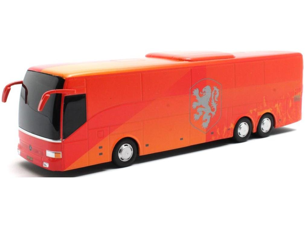 KNVB Dutch Football Players Bus 1:64 Scale Matrix Resin Model Car-Matrix-Diecast Model Centre