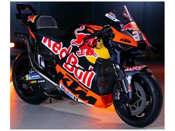 KTM RC16 Red Bull KTM Factory Racing MotoGP 2025 #37 Pedro Acosta 1:18 Scale Maisto Diecast Model Motorcycle-Maisto-Diecast Model Centre