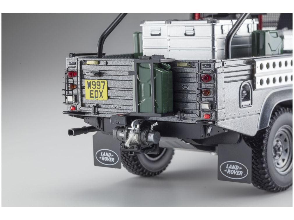 Land Rover Defender 2001 Tomb Raider Edition 1:18 Scale Resin Model Car – Kyosho-Kyosho-Diecast Model Centre