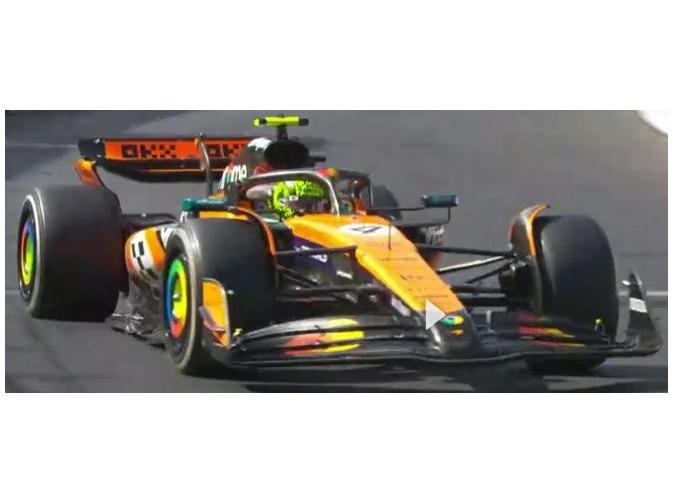 McLaren MCL39 #4 Winner F1 Monaco GP 2025 Lando Norris w/Helmet + Case 1:43 Scale Diecast Model Car – Bburago-Bburago-Diecast Model Centre