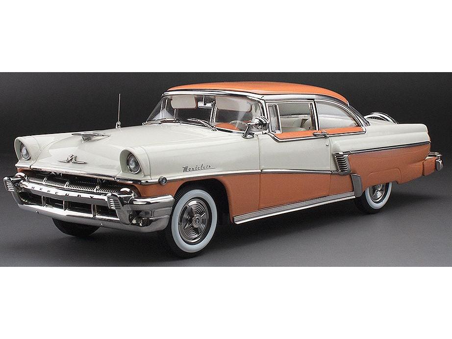 Mercury MontClair Hard Top 1956 w/Spare Tyre Glamour Tan/Classic White 1:18 Scale Sun Star Diecast Model Car-Sun Star-Diecast Model Centre