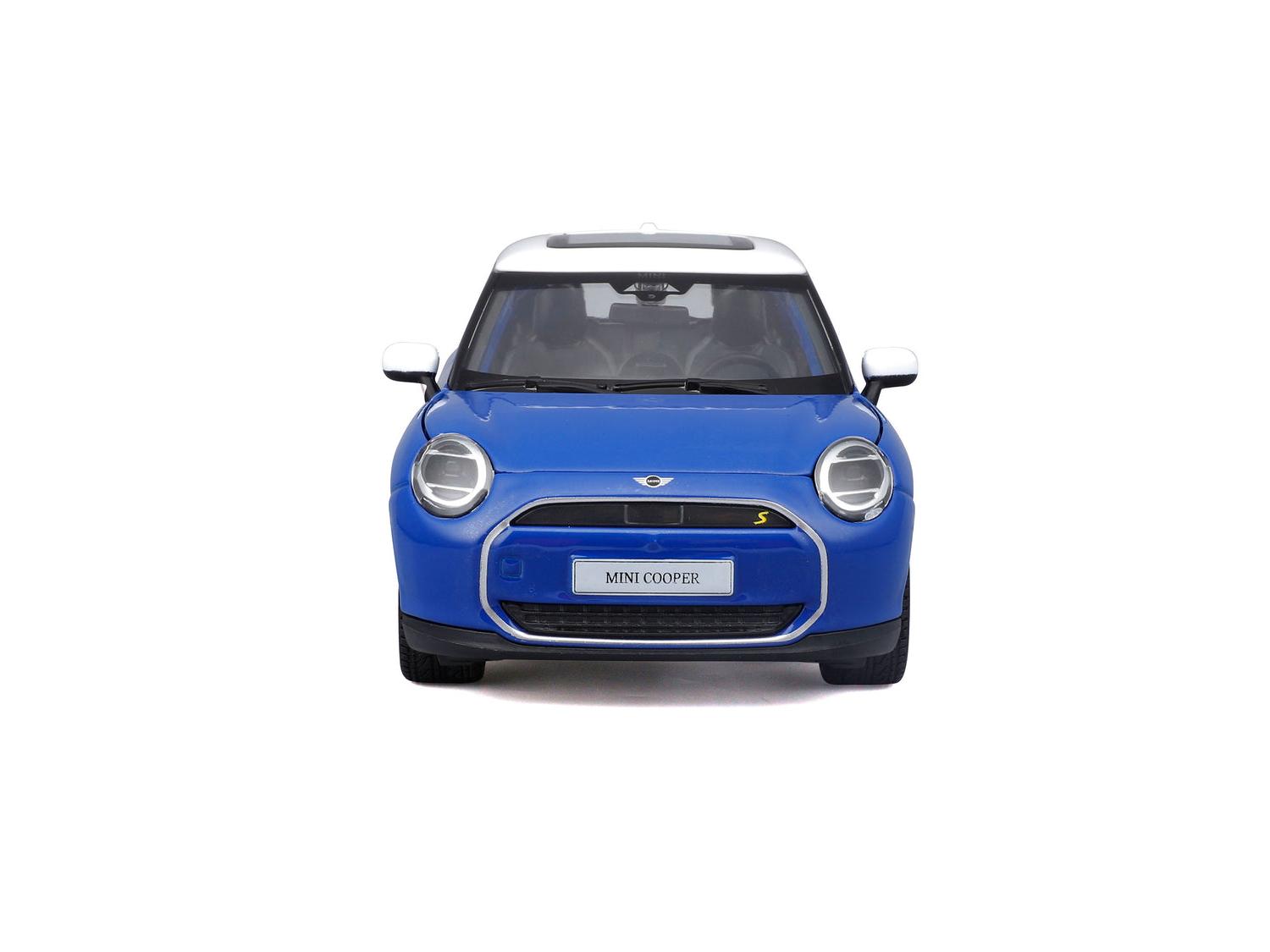 Mini Cooper SE (J01) 2024 blue 1:24 Scale Model Car