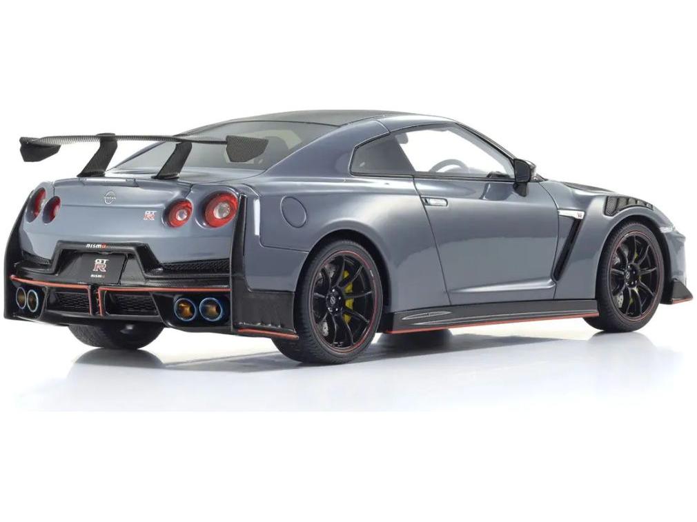 Nissan GT-R Nismo 2024 SP Gray Samurai Collection 1:18 Scale Kyosho Resin Model Car-Kyosho-Diecast Model Centre