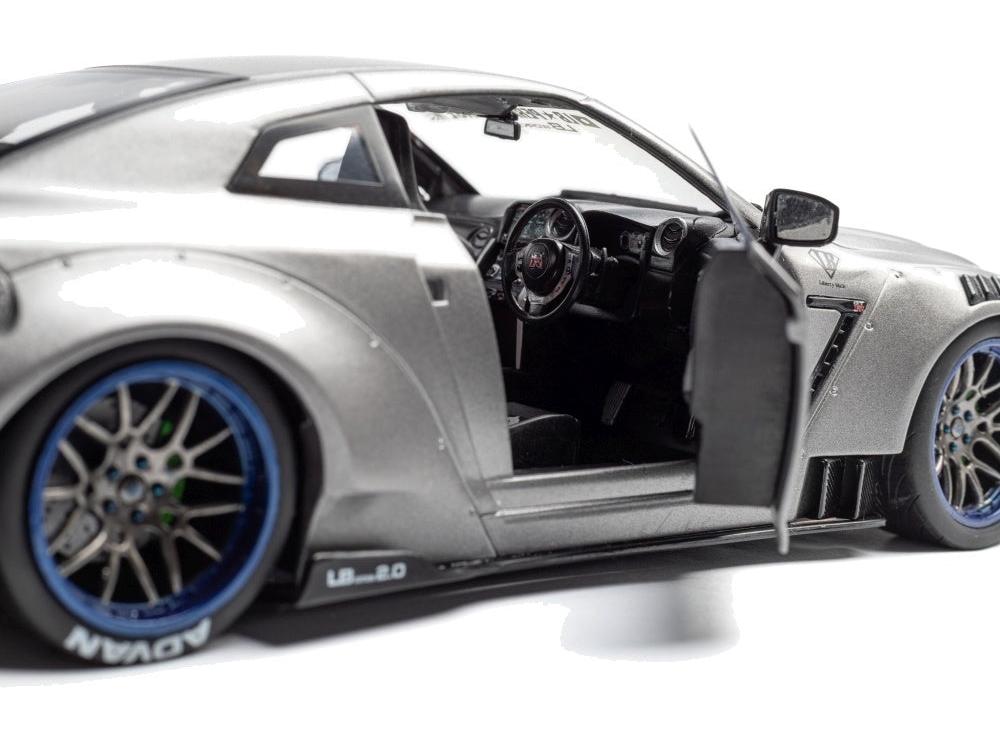 Nissan GT-R (R35) w/Liberty Walk Body Kit 2.0 Silver 2023 1:18 Scale Diecast Model Car – Solido-Solido-Diecast Model Centre
