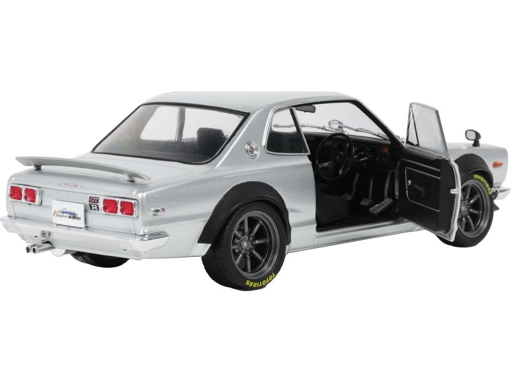 Nissan Skyline 2000 GT-R (KPGC10) Hakosuka Silver 1970 1:18 Scale Diecast Car – Solido-Solido-Diecast Model Centre
