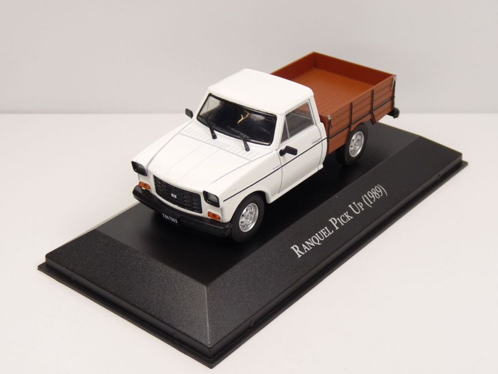 Ranquel Pick-Up 1989 Anos 80/90 (Argentina Spec.) 1:43 Scale Diecast Model-Unbranded-Diecast Model Centre