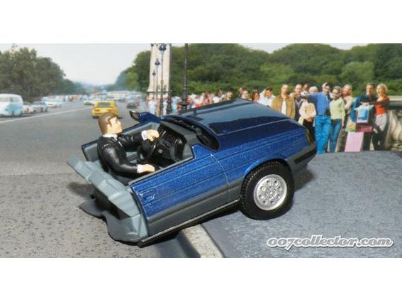 Renault 11 Half Car - James Bond - A View to a Kill 1:43 Scale Unbranded Diecast Model-Unbranded-Diecast Model Centre