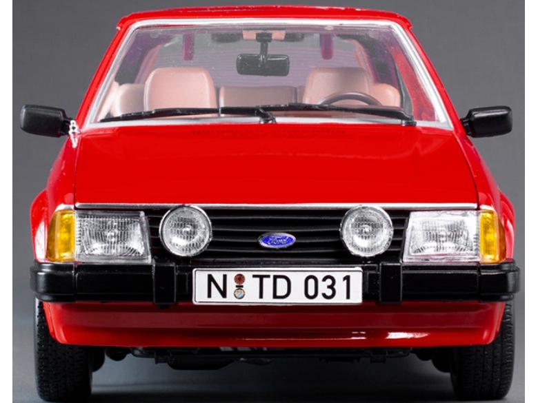 Ford Escort Mk3 Ghia 1981 Red LHD 1:18 Scale Sun Star Diecast Model Car