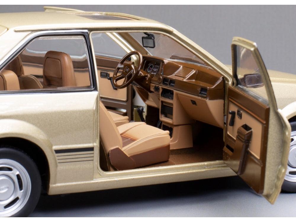 Ford Escort Mk3 Ghia 1981 Gold LHD 1:18 Scale Sun Star Diecast Model Car