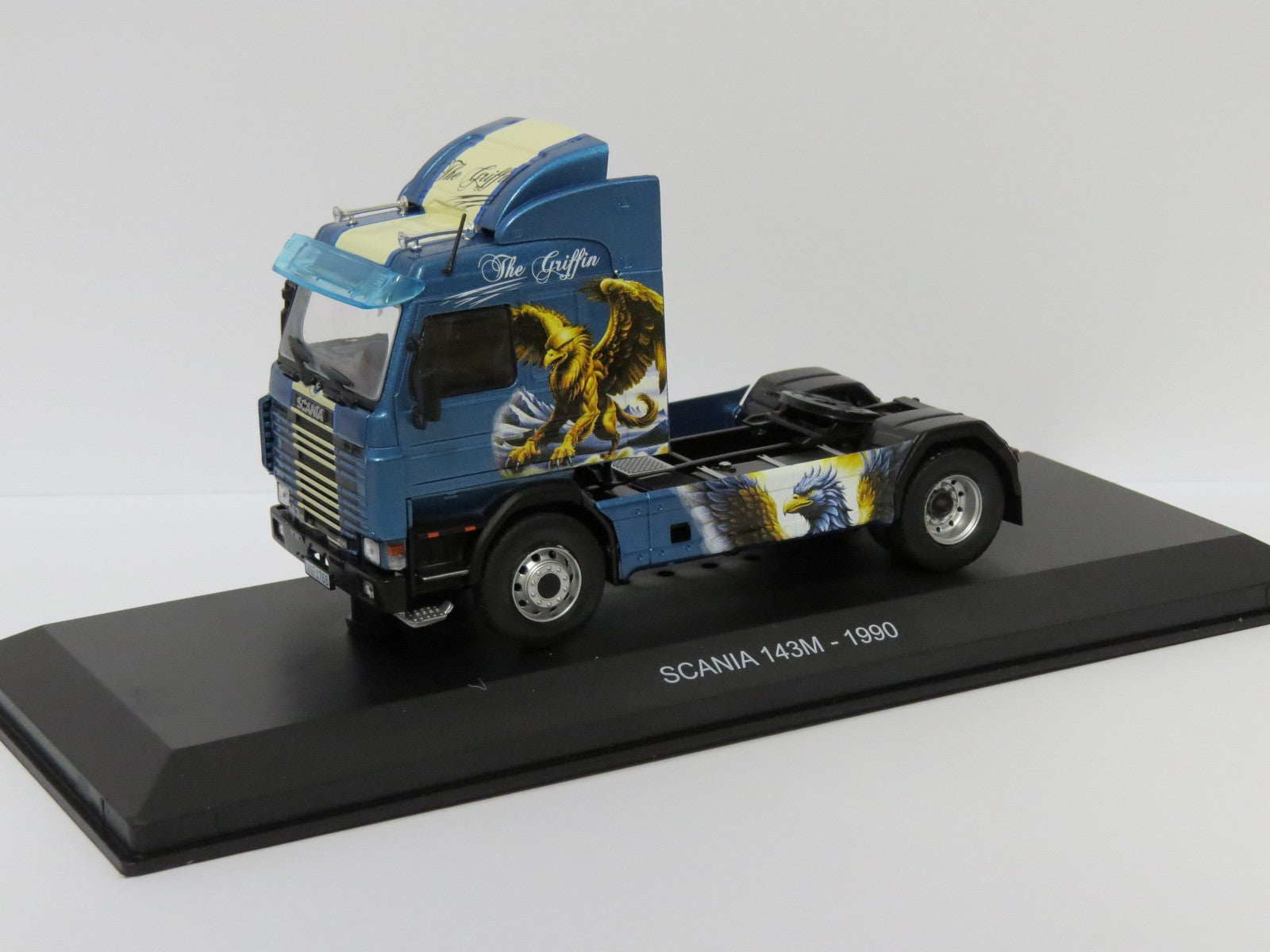 Scania 143M 1990 The Griffin 1:43 Scale Unbranded Diecast Model Truck-Unbranded-Diecast Model Centre