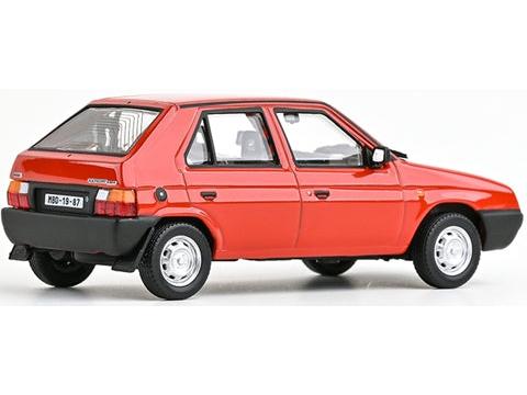 Skoda Favorit 136L 1988 Coral Red 1:43 Scale Diecast Model Car – Abrex-Abrex-Diecast Model Centre