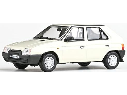 Skoda Favorit 136L 1988 Snow White 1:43 Scale Diecast Model Car – Abrex-Abrex-Diecast Model Centre