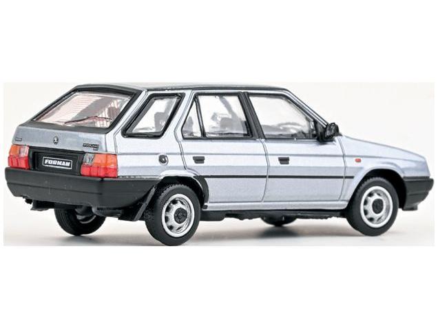 Skoda Forman 1993 Silver Sapphire Metallic 1:43 Scale Abrex Diecast Model Car-Abrex-Diecast Model Centre