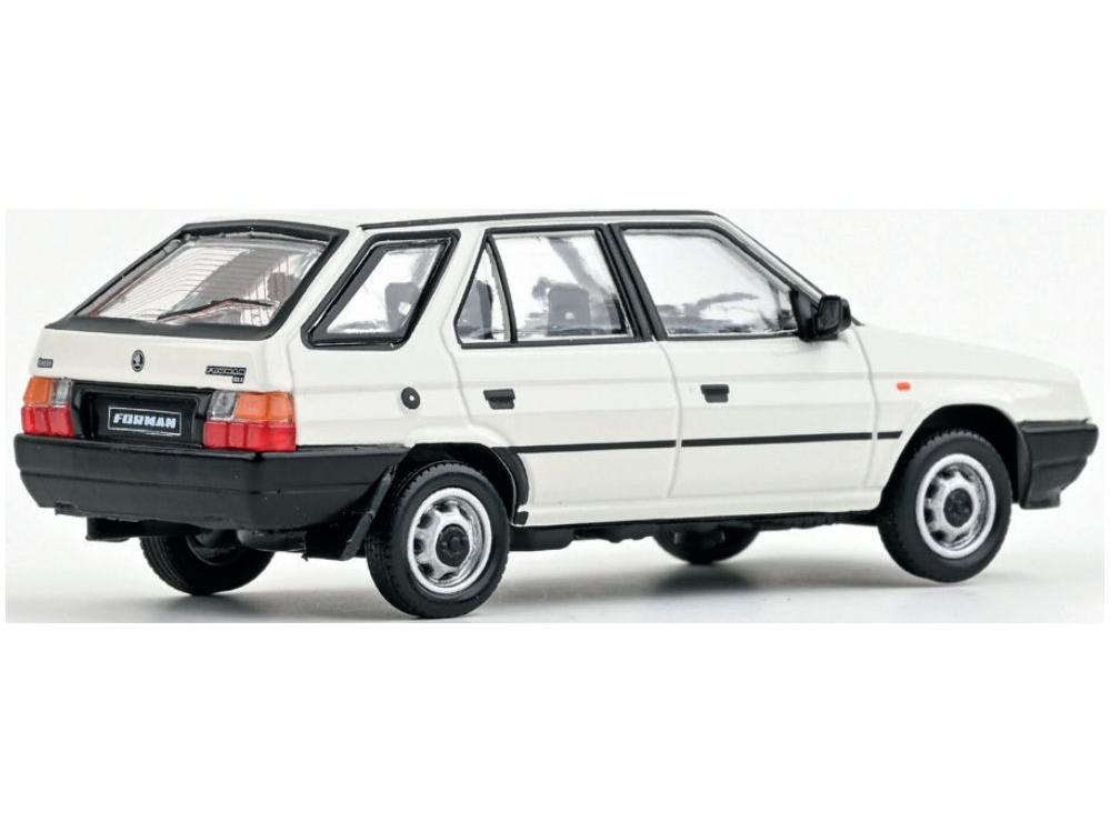 Skoda Forman 1993 White Swan 1:43 Scale Abrex Diecast Model Car-Abrex-Diecast Model Centre