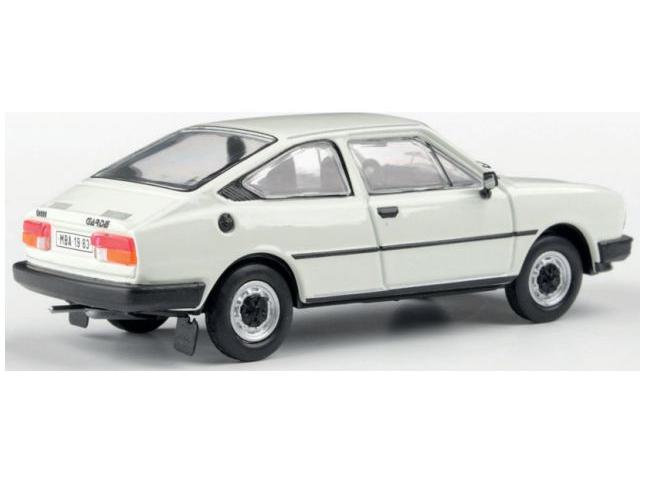 Skoda Garde 1982 Bila Ledova 1:43 Scale Abrex Diecast Model Car-Abrex-Diecast Model Centre
