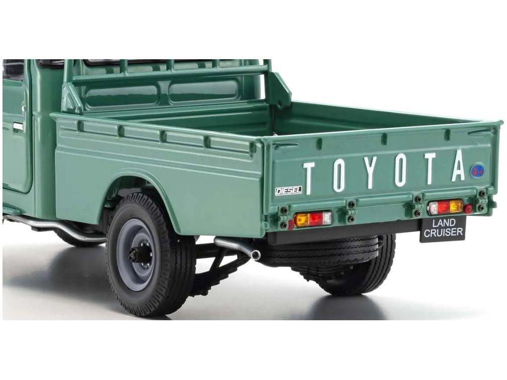 Toyota Land Cruiser 40 Pick Up 1980 Fashion Green 1:18 Scale Diecast Model Truck – Kyosho-Kyosho-Diecast Model Centre