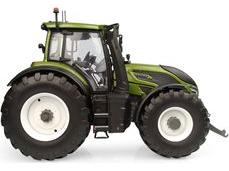Valtra Q305 Olive Green Limited Edition Tractor 1:32 Scale Universal Hobbies Diecast Model-Universal Hobbies-Diecast Model Centre