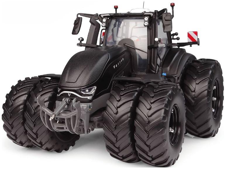 Valtra S416 Unlimited Tractor w/Double Wheels 1:32 Scale Universal Hobbies Diecast Model-Universal Hobbies-Diecast Model Centre