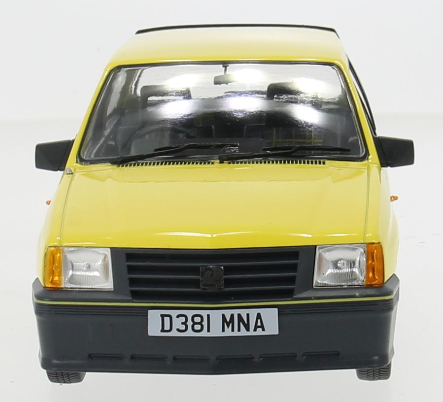 Vauxhall Corsa A SR 1983 Yellow 1:18 Scale Diecast Model Car Group-Model Car Group-Diecast Model Centre